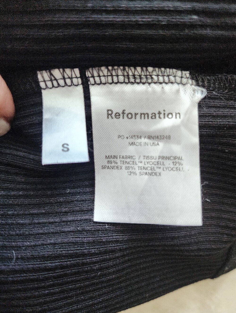 REFORMATION JEANS PULL OVER JUMPSUIT BLACK COLOR WOMEMS SIZE SMALL - Picture 3 of 15